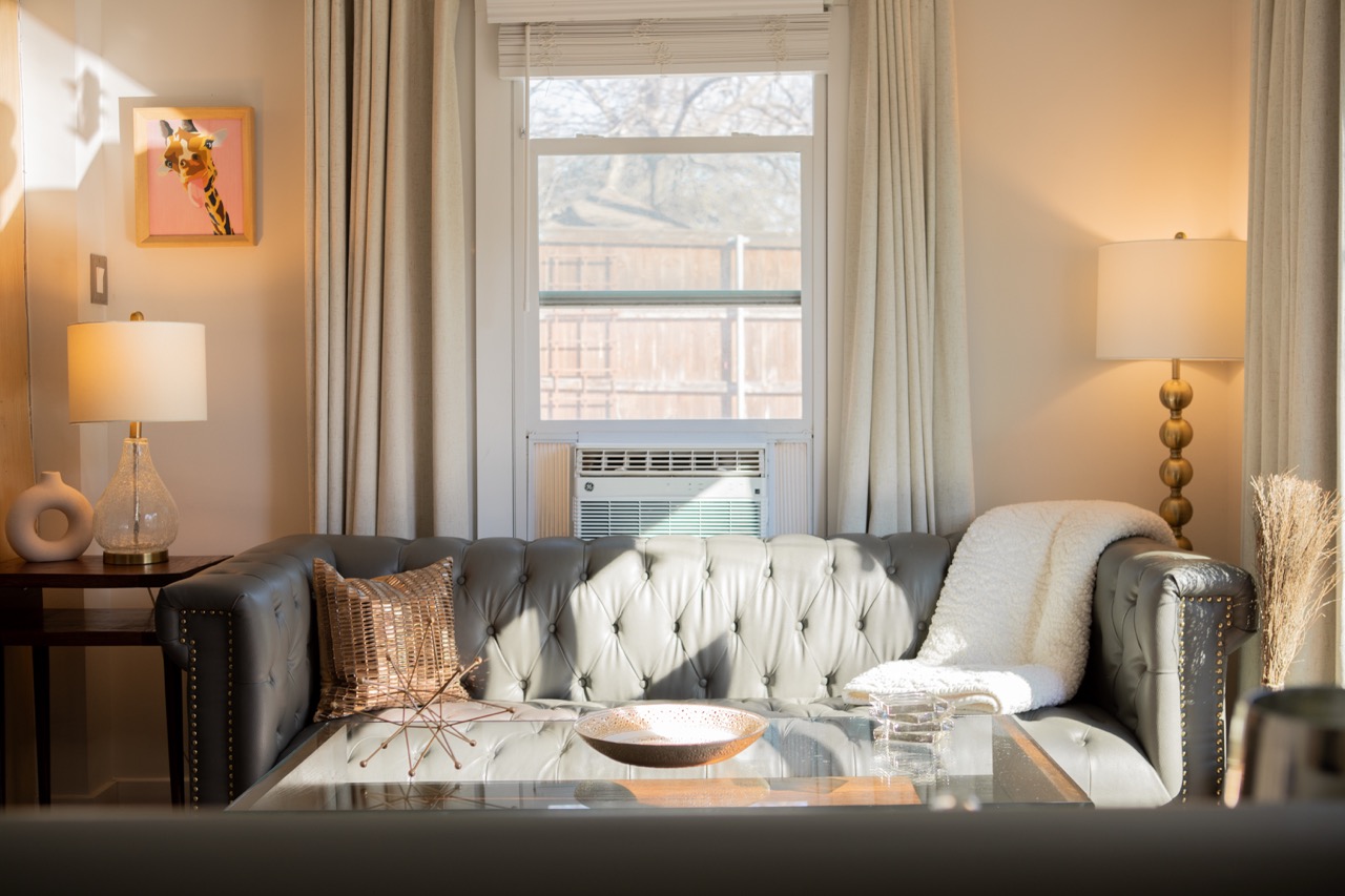 Guest house living area